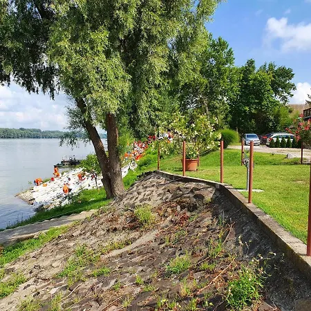 Guest house Duna Drava Vendeghaz *