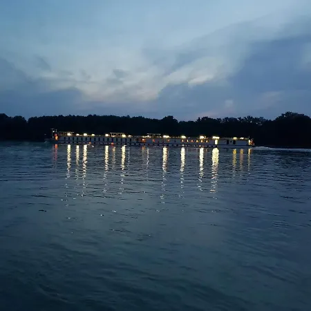 Duna Drava Vendeghaz Гостевой дом