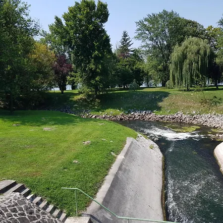 Pensión Duna Dráva *